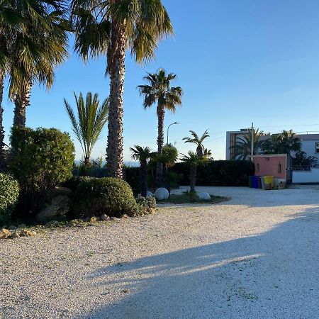 Il Colle Del Rustico Bed & Breakfast Agrigento Bagian luar foto