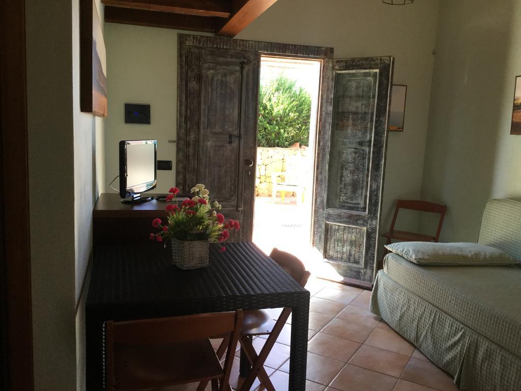 Il Colle Del Rustico Bed & Breakfast Agrigento Bagian luar foto