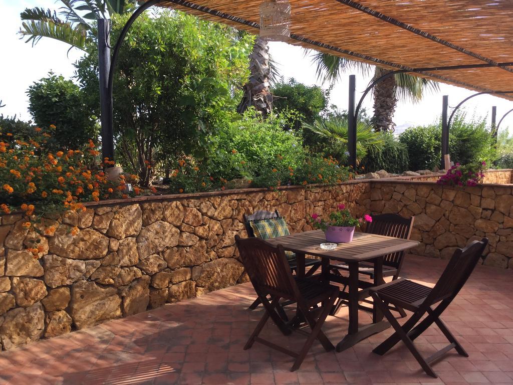 Il Colle Del Rustico Bed & Breakfast Agrigento Bagian luar foto