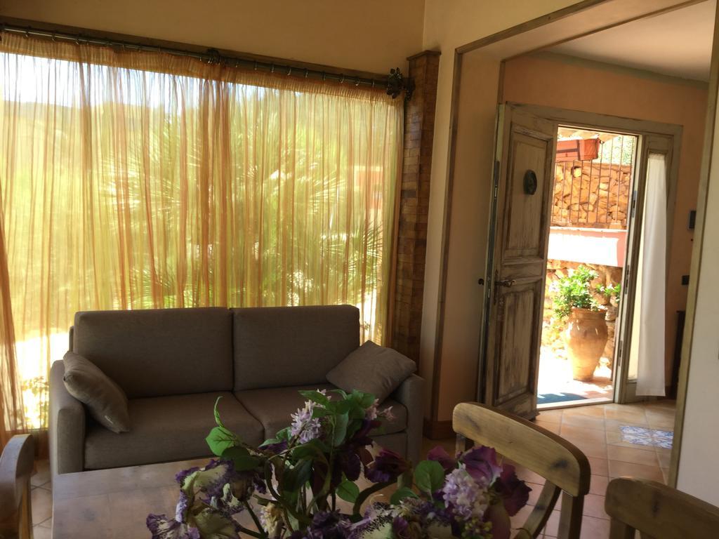 Il Colle Del Rustico Bed & Breakfast Agrigento Bagian luar foto