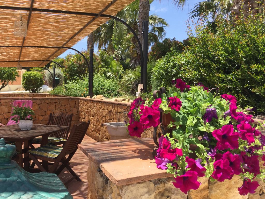 Il Colle Del Rustico Bed & Breakfast Agrigento Bagian luar foto