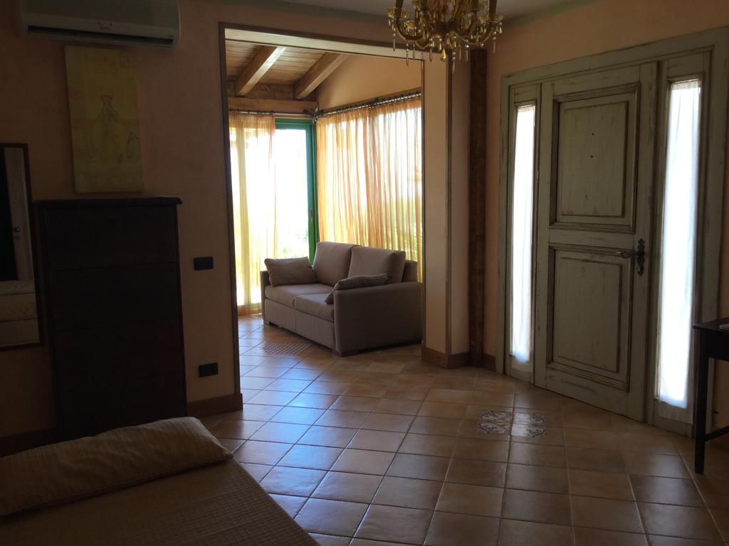 Il Colle Del Rustico Bed & Breakfast Agrigento Bagian luar foto