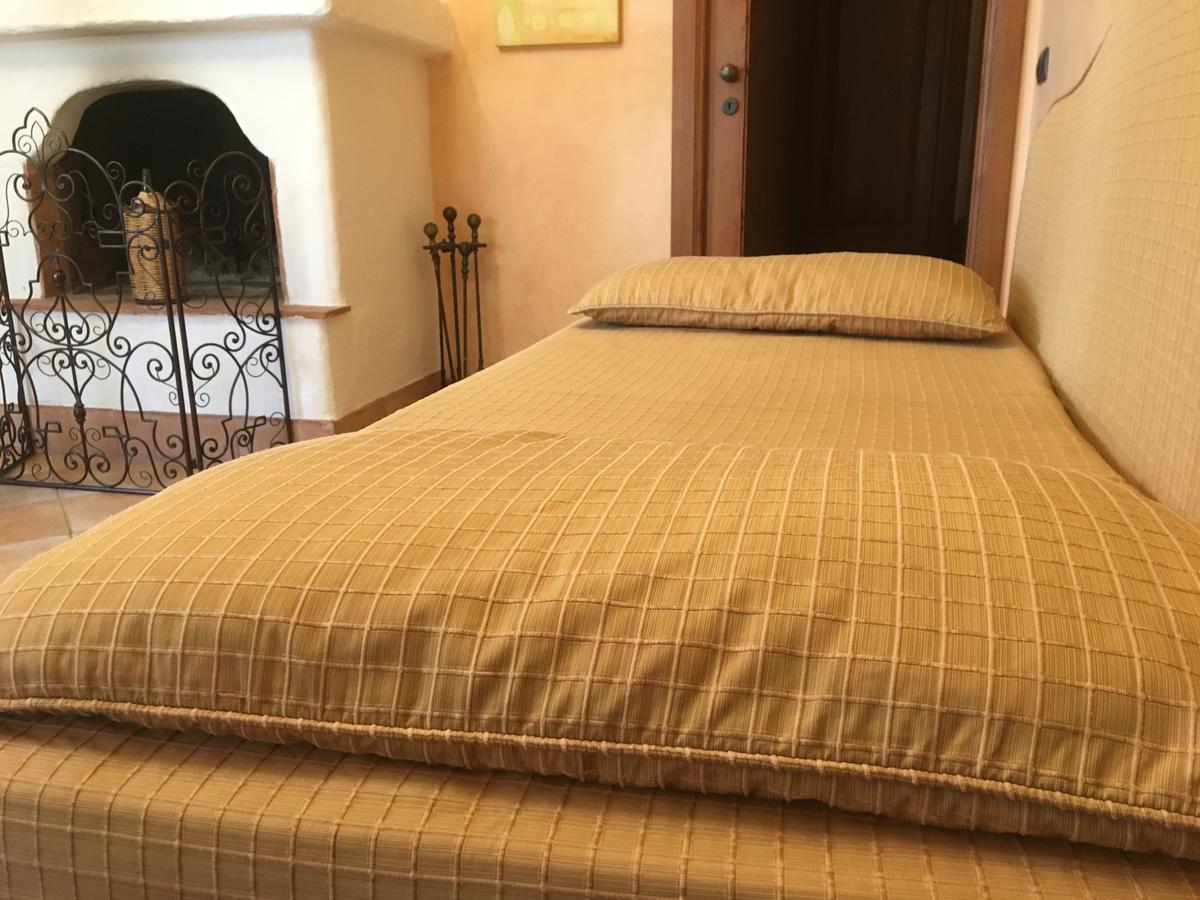 Il Colle Del Rustico Bed & Breakfast Agrigento Bagian luar foto